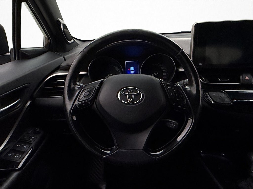 Vehicle Image 15