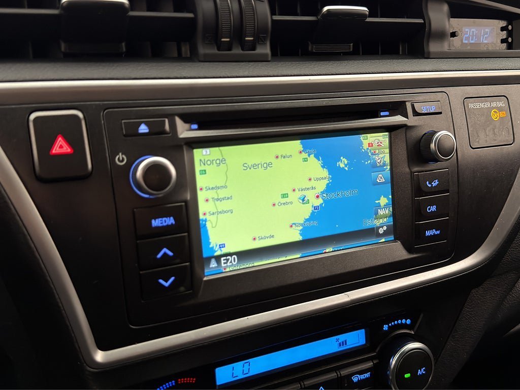 Vehicle Image 21