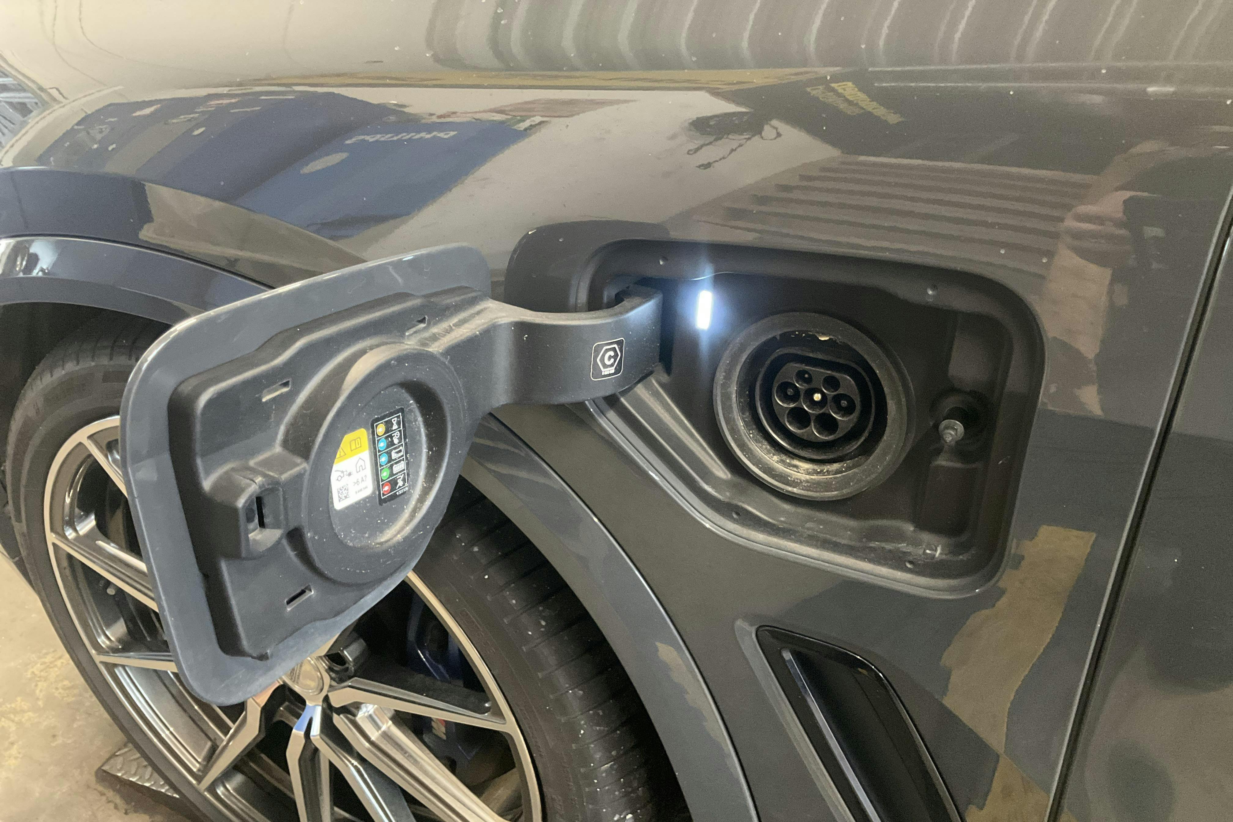 Vehicle Image 20