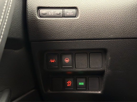 Vehicle Image 27