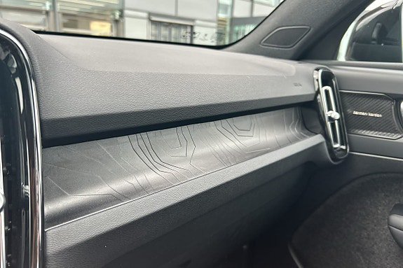 Vehicle Image 27