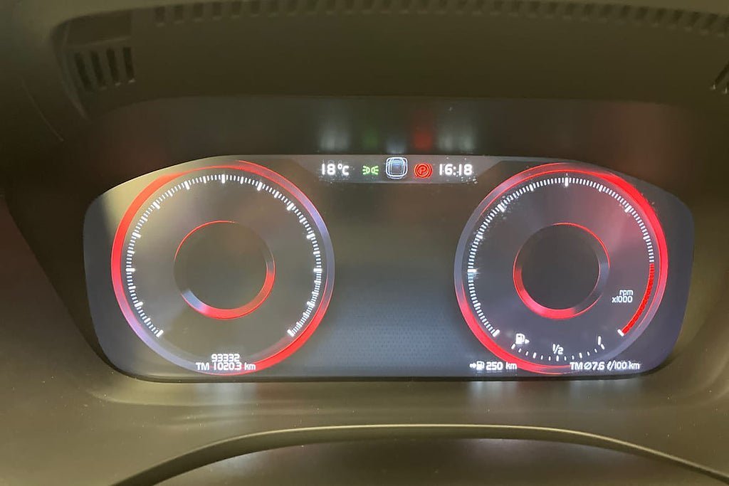 Vehicle Image 16