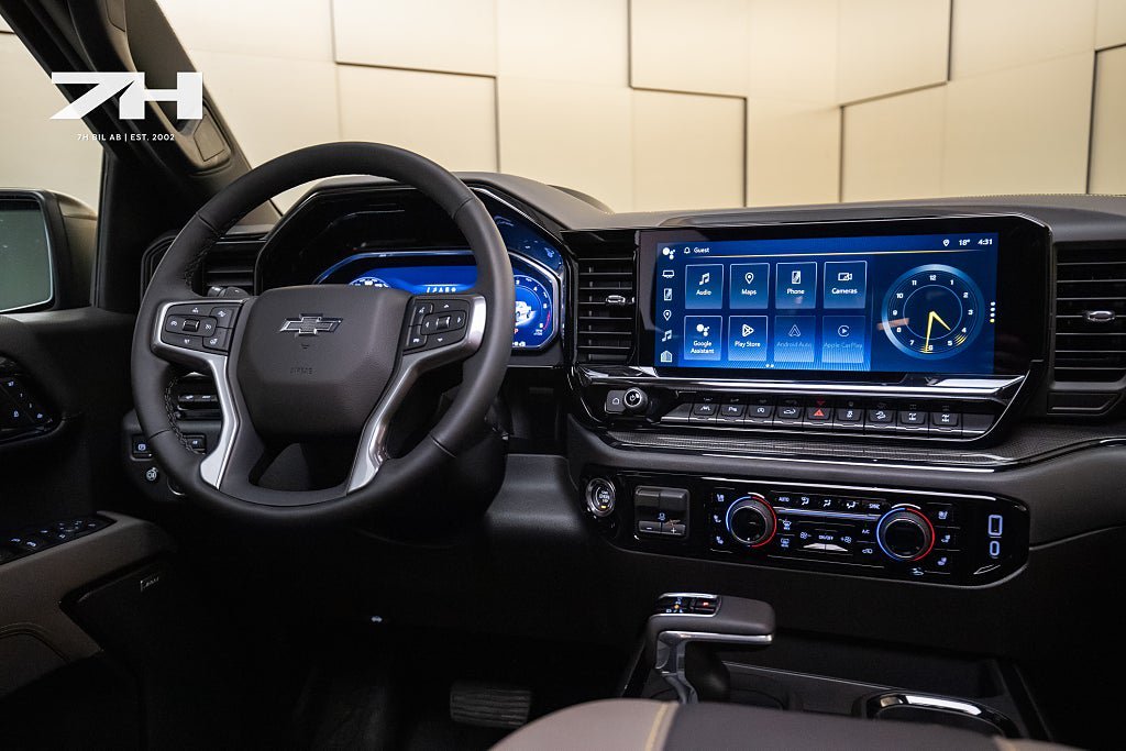 Vehicle Image 13