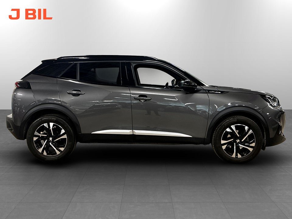 Vehicle Image 17