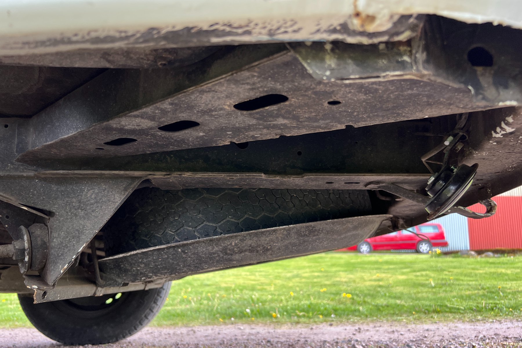 Vehicle Image 25