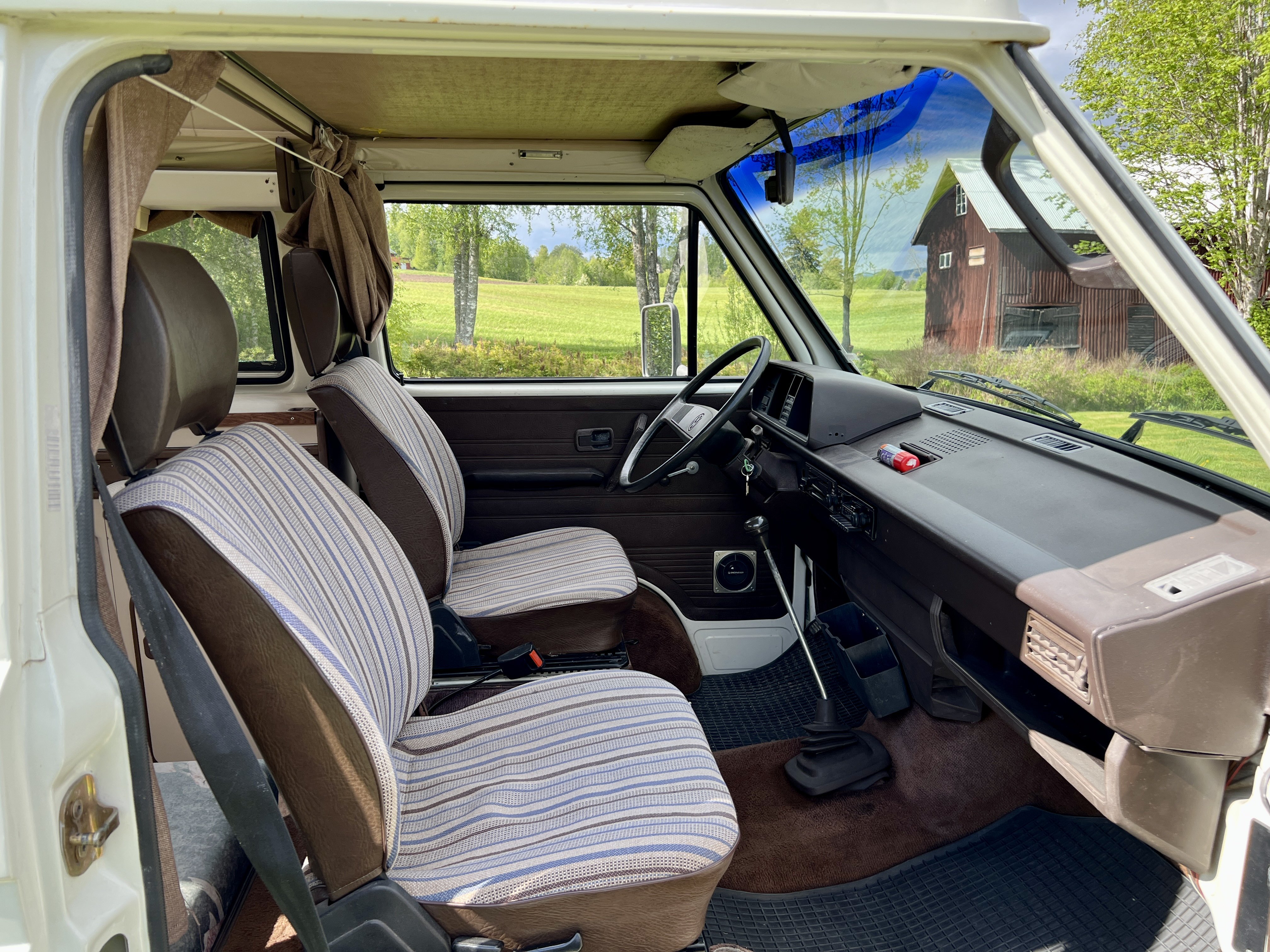 Vehicle Image 40