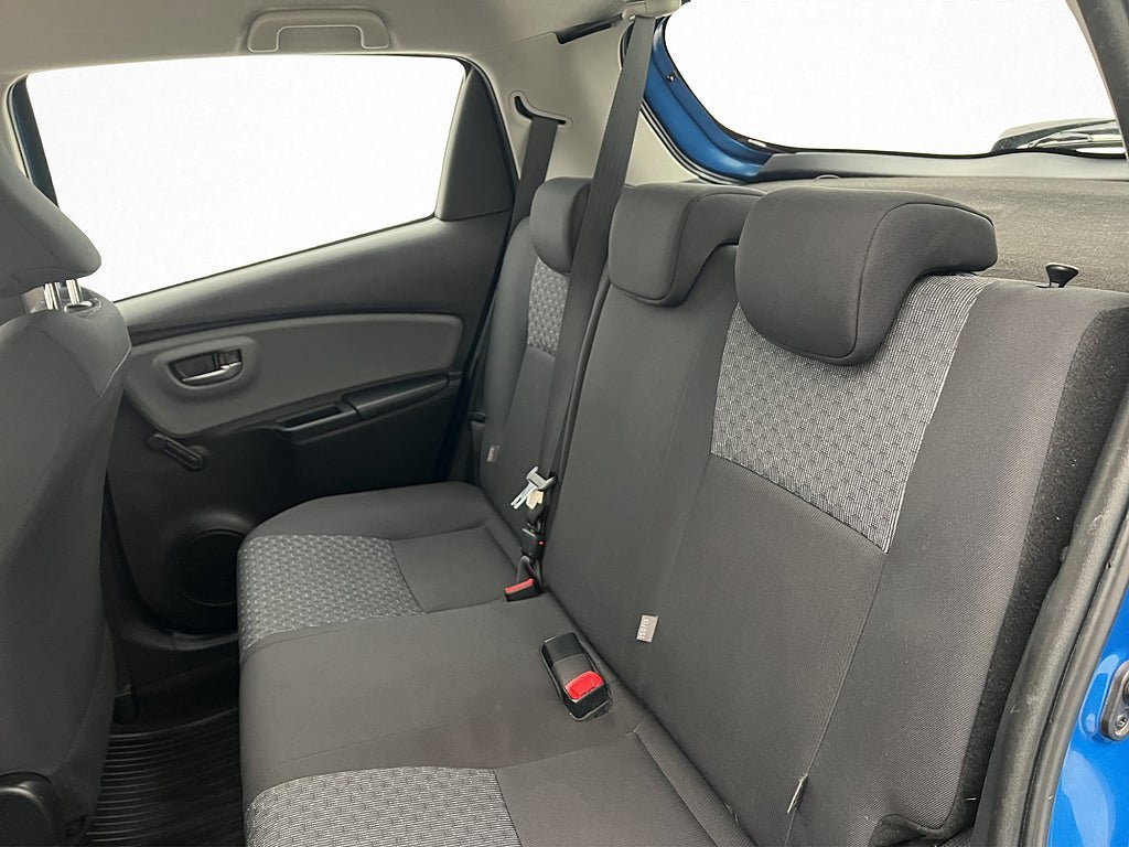 Vehicle Image 26