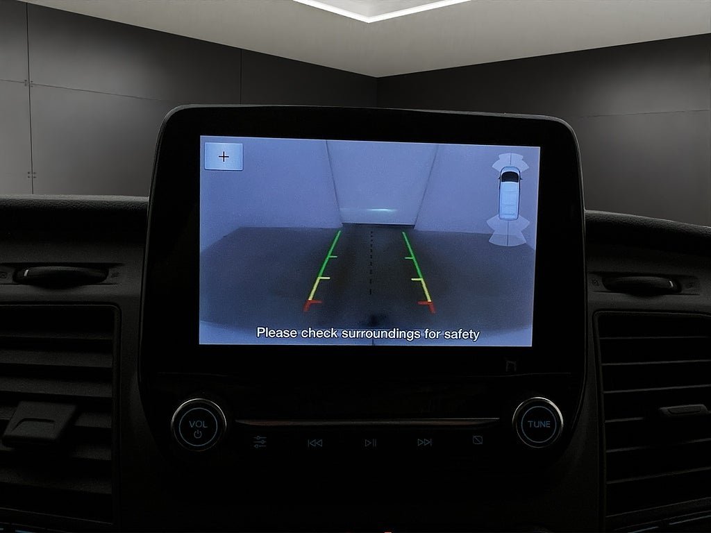 Vehicle Image 21