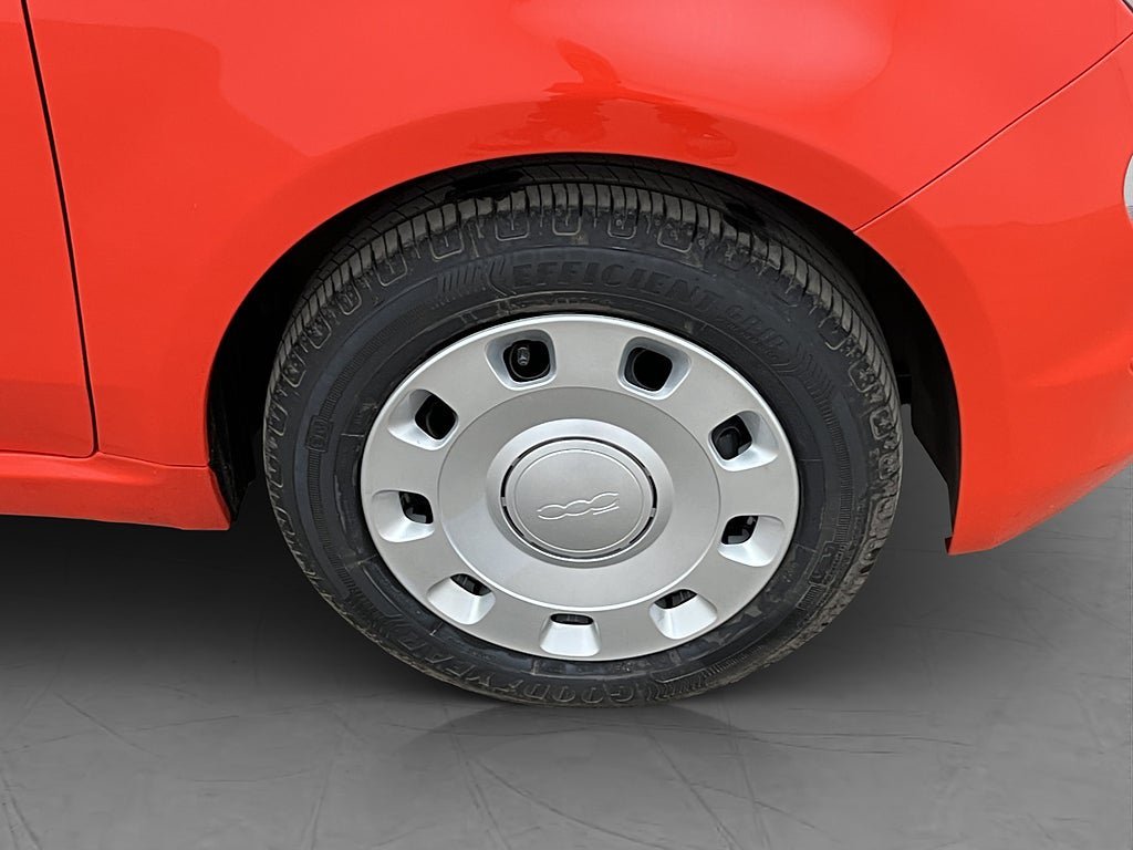 Vehicle Image 23