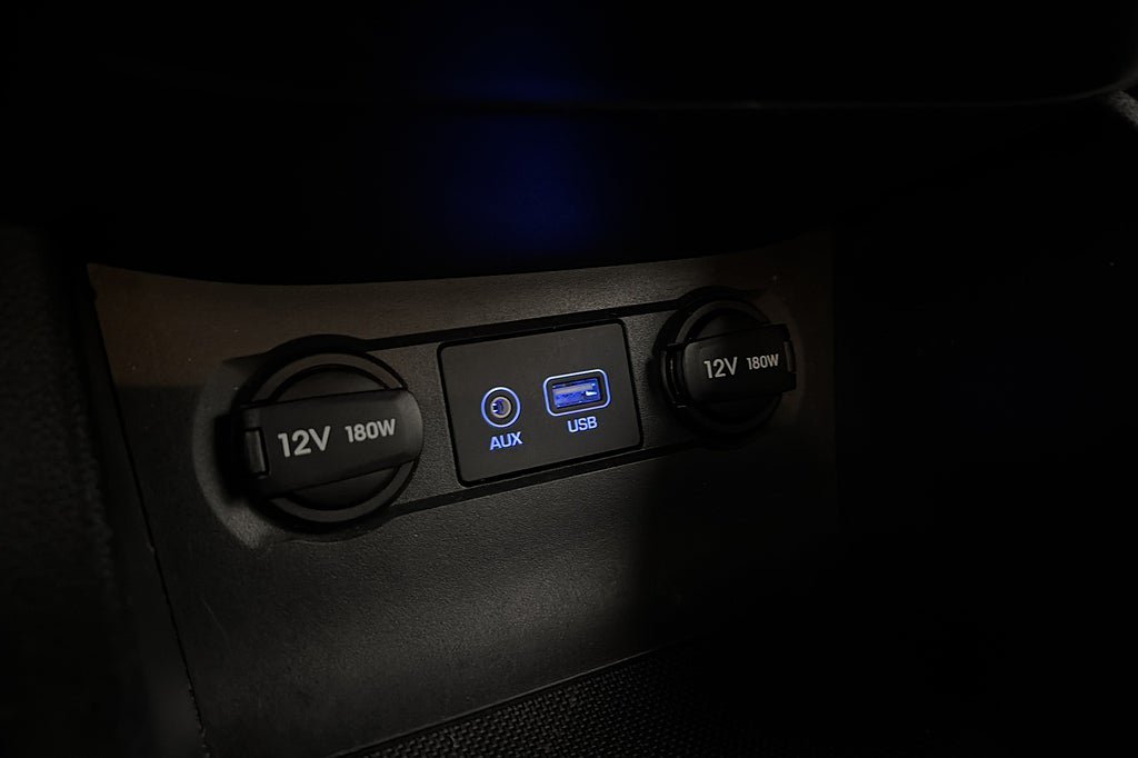 Vehicle Image 21