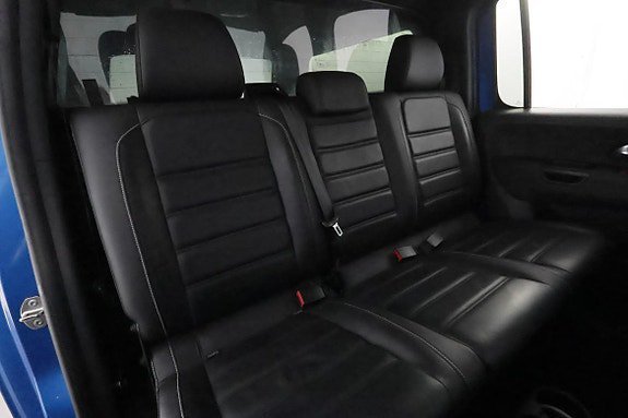 Vehicle Image 23