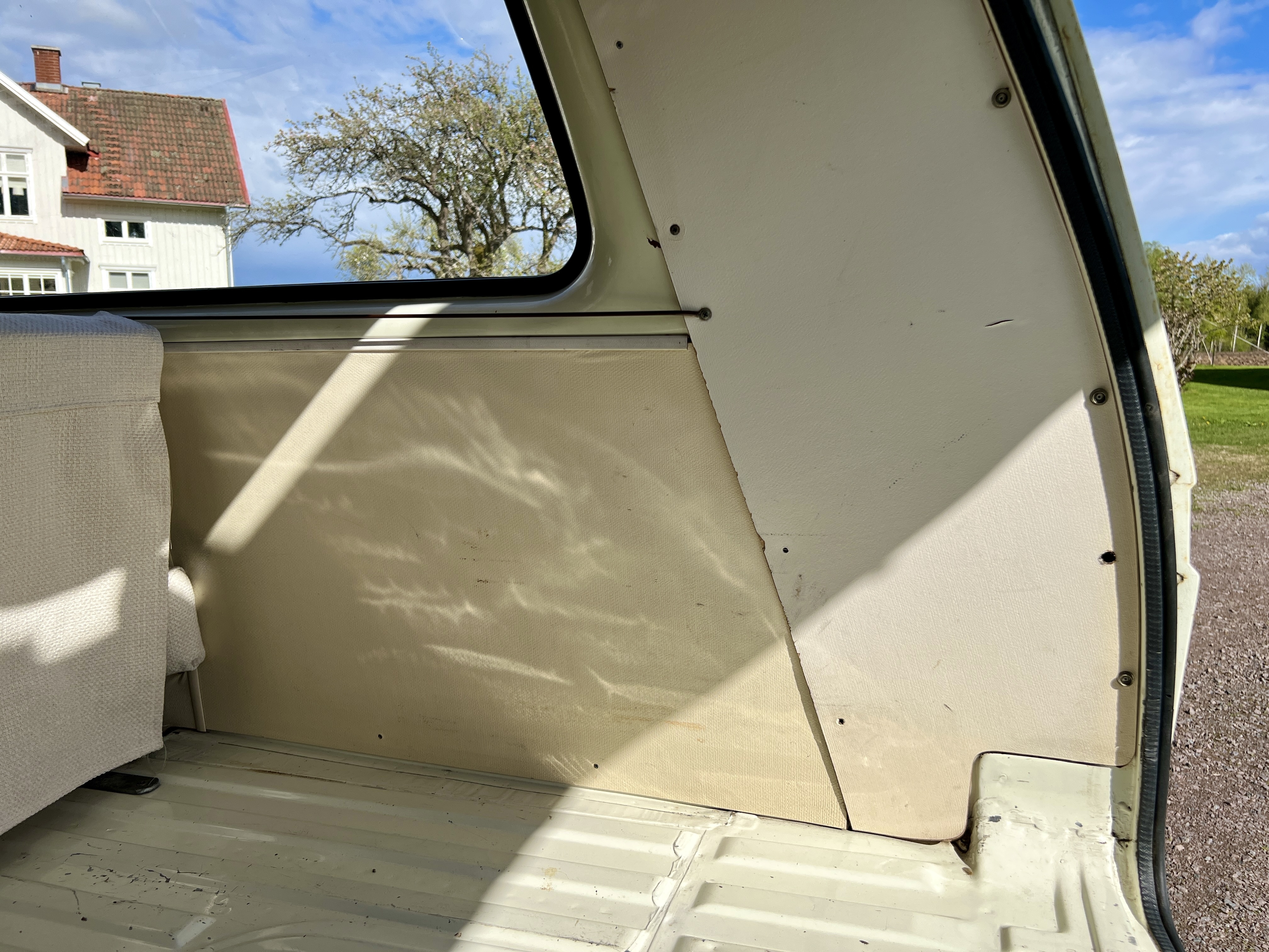 Vehicle Image 101