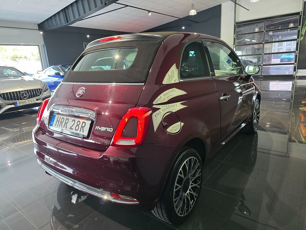 Vehicle Image 12