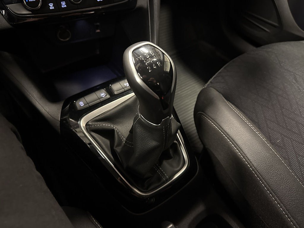 Vehicle Image 19