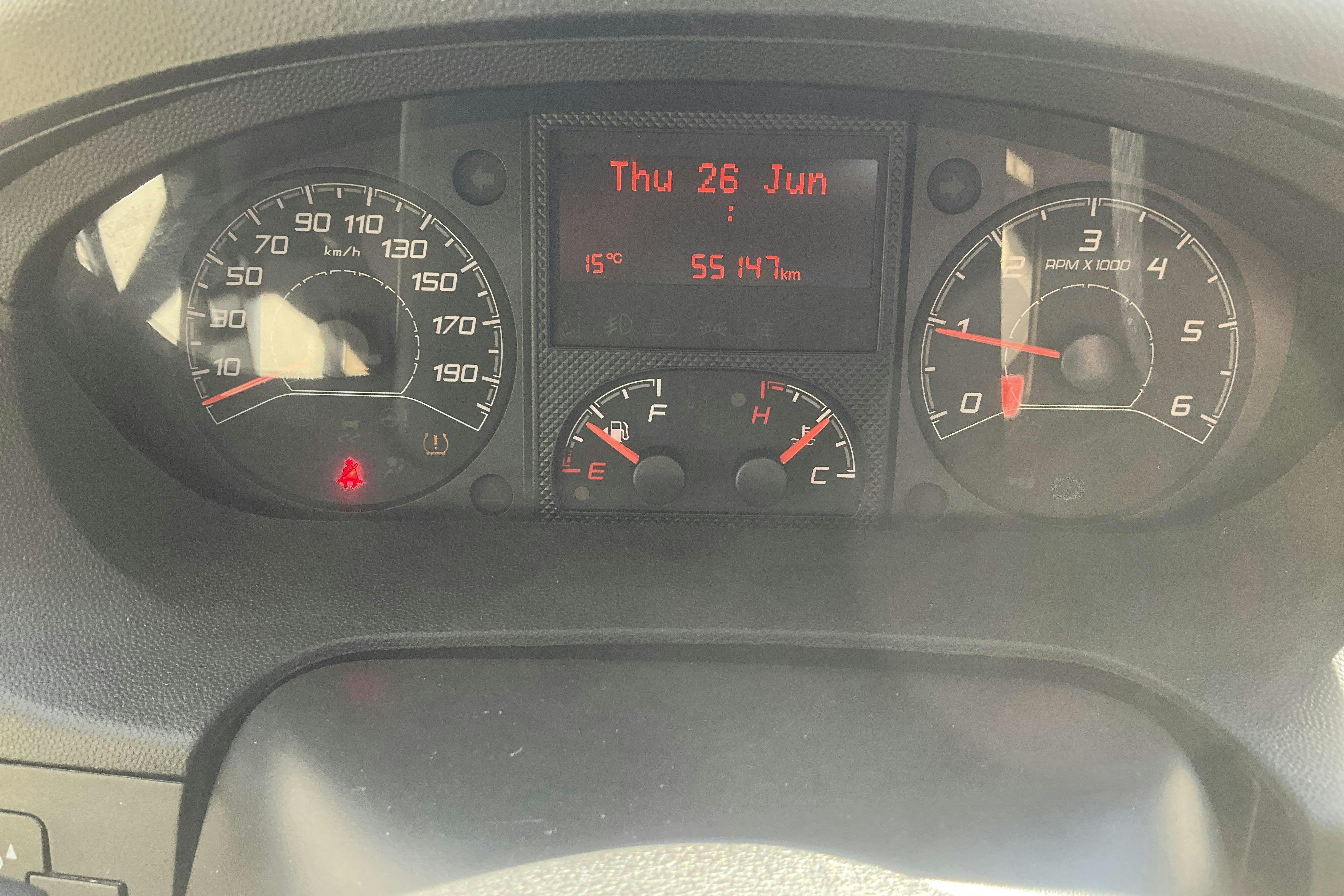 Vehicle Image 8
