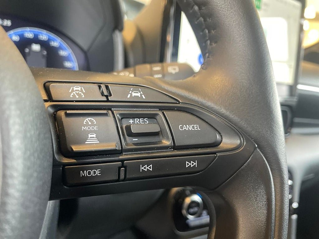 Vehicle Image 21