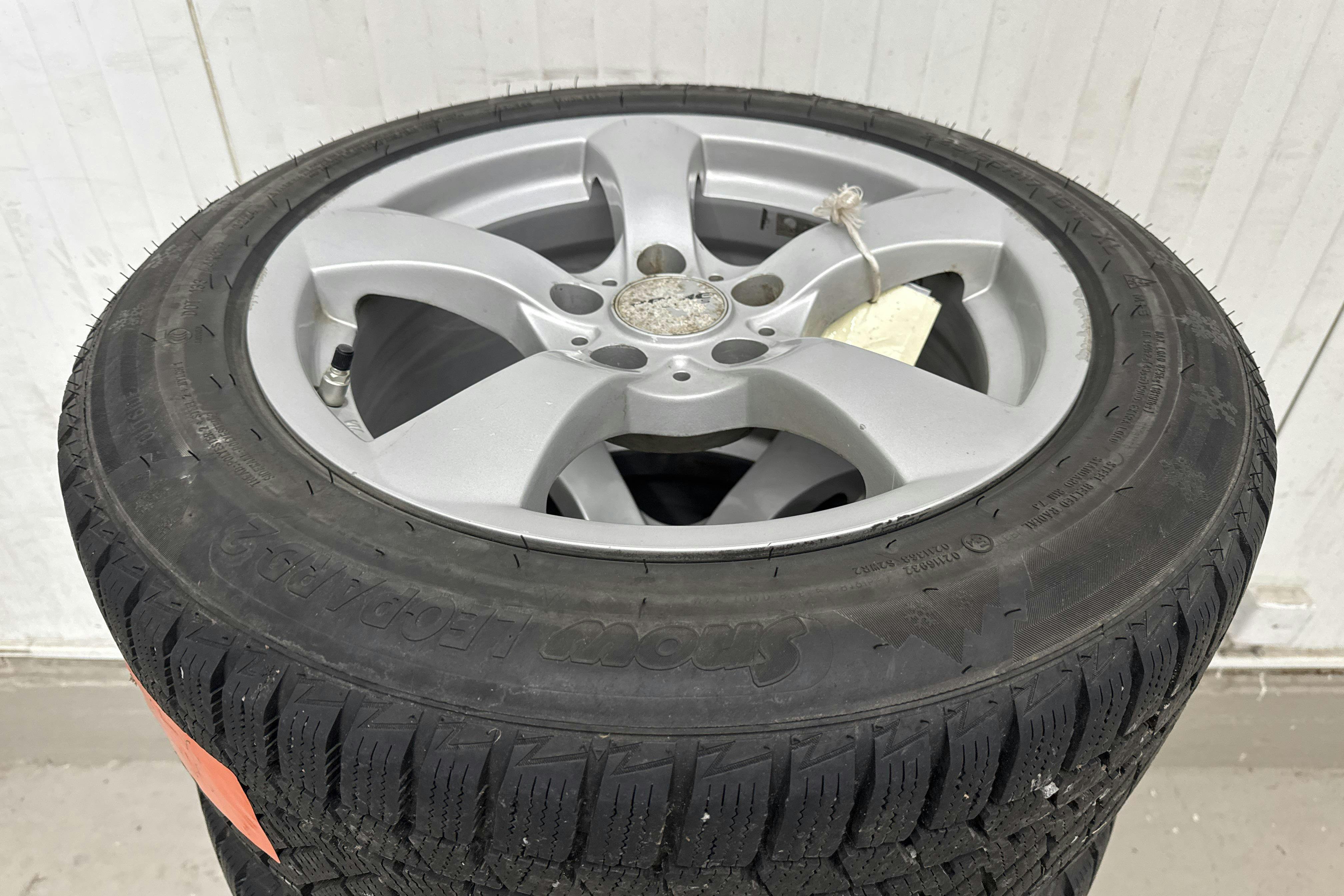 Vehicle Image 17