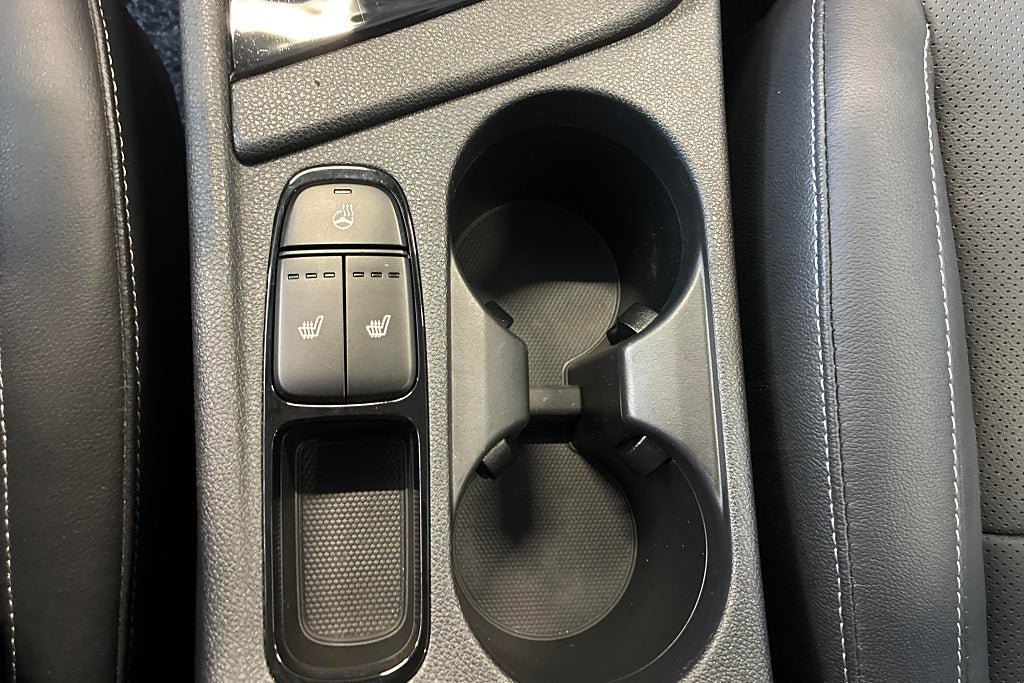 Vehicle Image 20