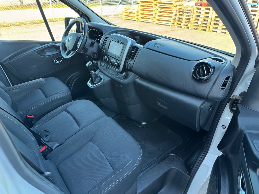 Vehicle Image 11