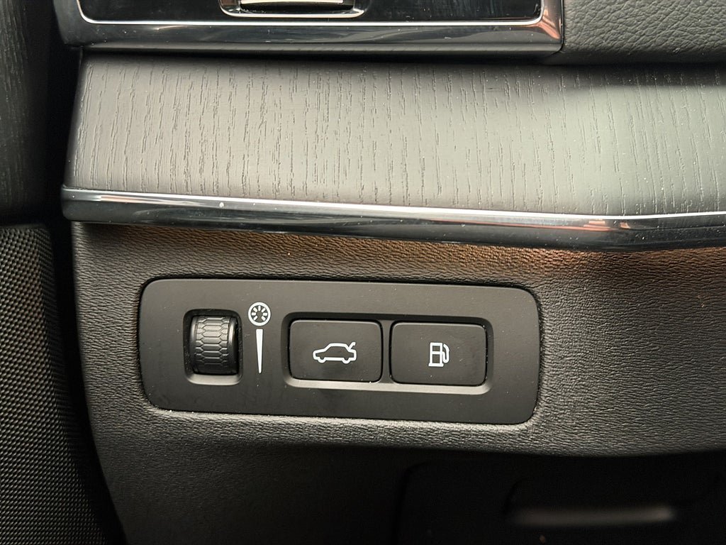 Vehicle Image 29