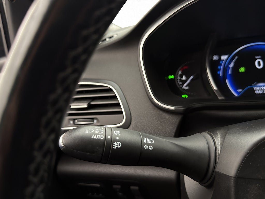 Vehicle Image 24