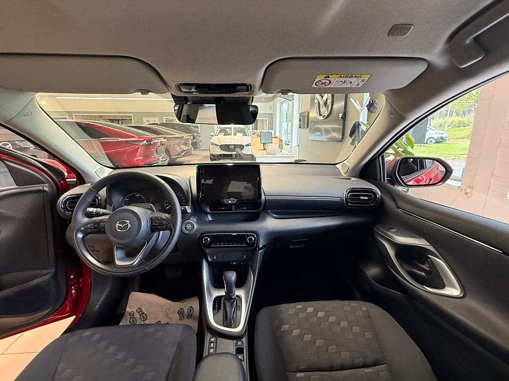 Vehicle Image 11