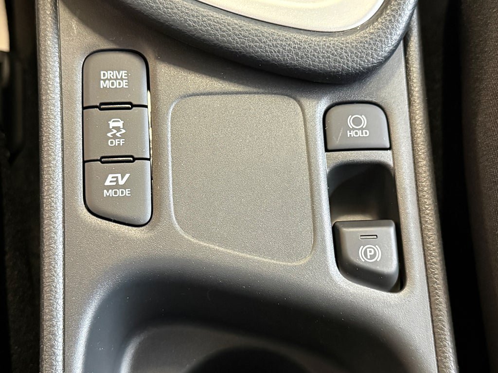 Vehicle Image 18