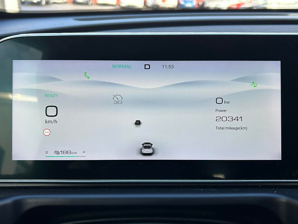 Vehicle Image 15
