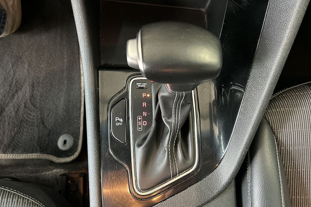 Vehicle Image 18