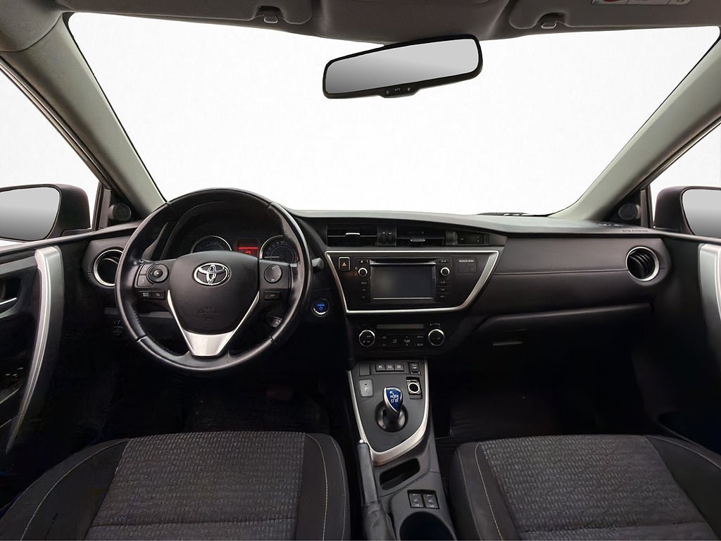 Vehicle Image 14