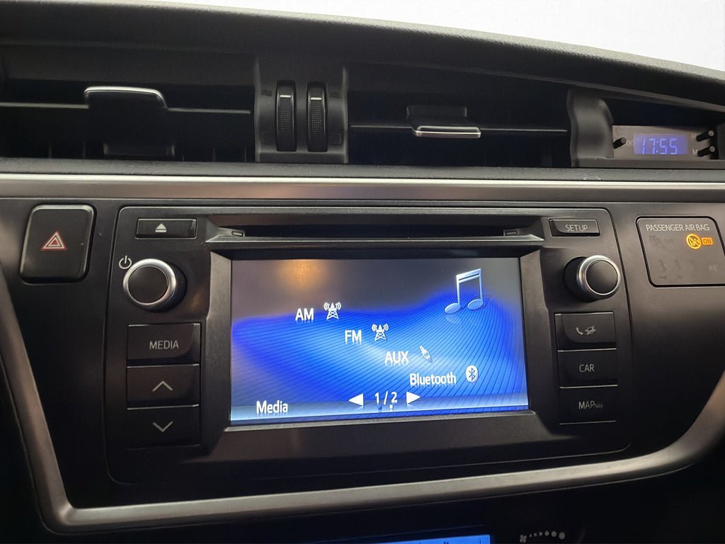 Vehicle Image 26