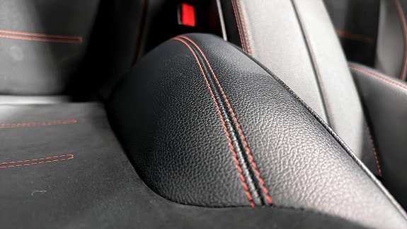 Vehicle Image 16
