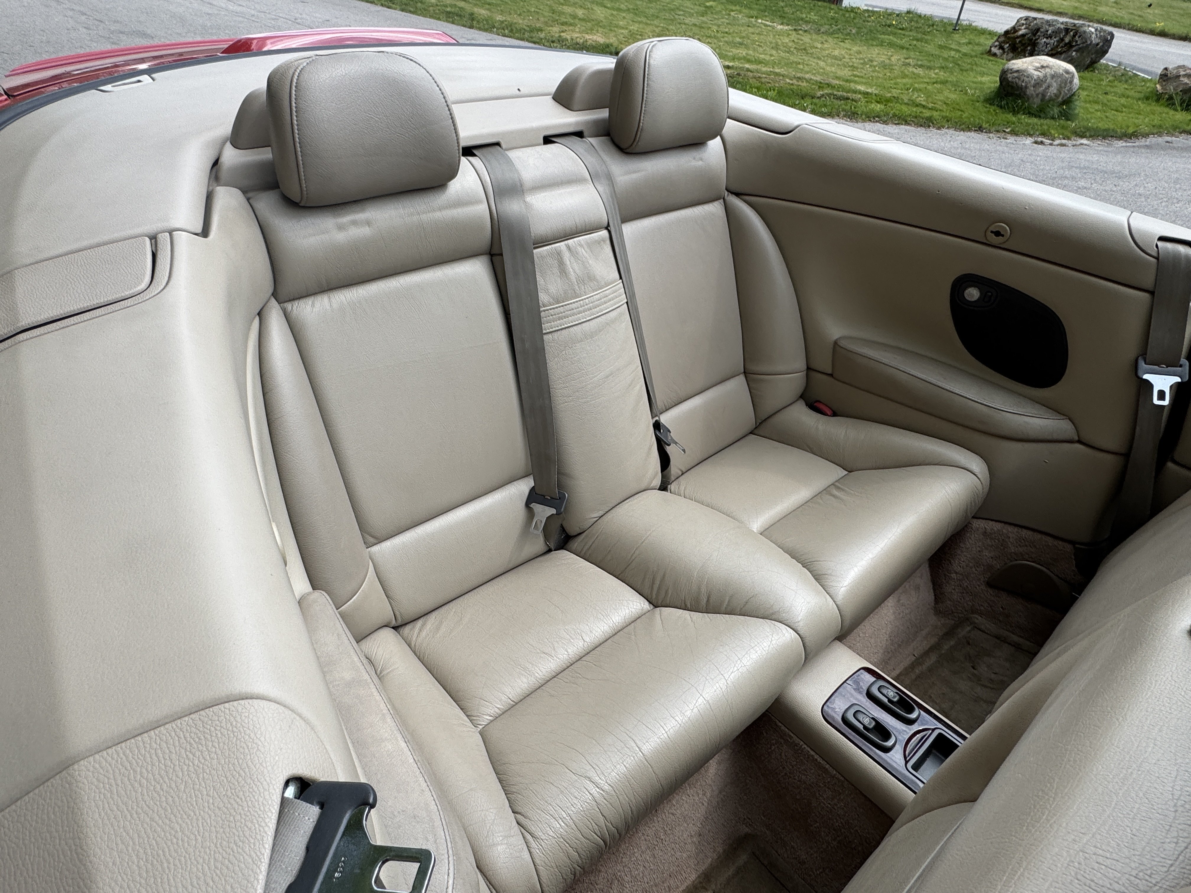 Vehicle Image 37