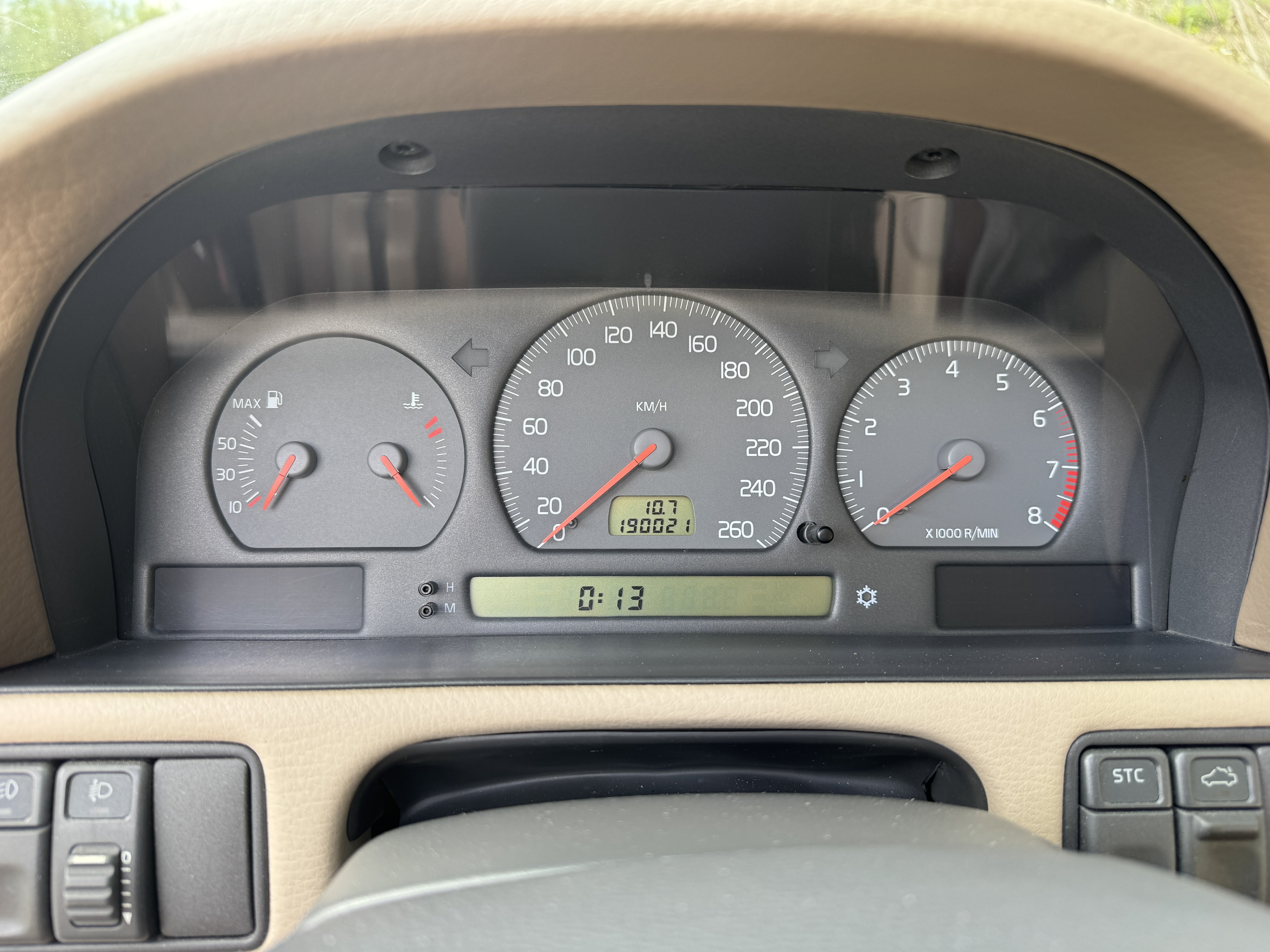 Vehicle Image 50