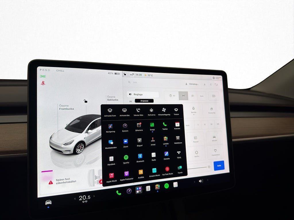 Vehicle Image 15