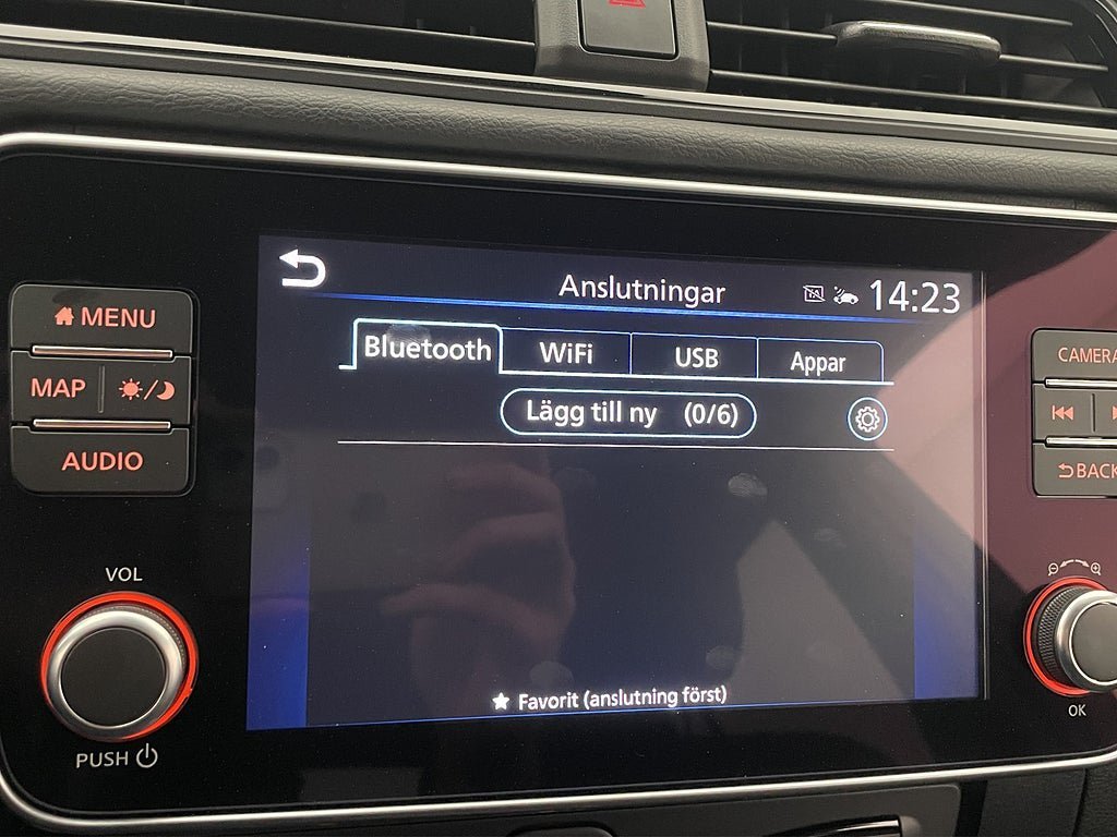Vehicle Image 15