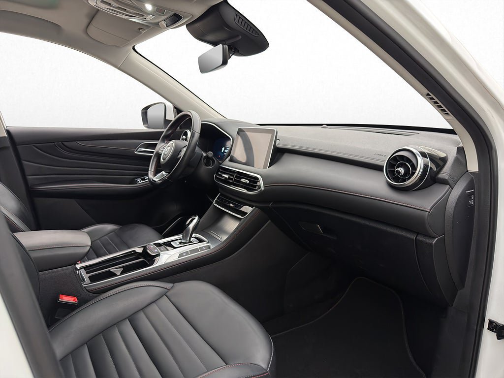 Vehicle Image 30