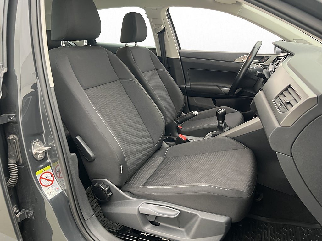 Vehicle Image 23
