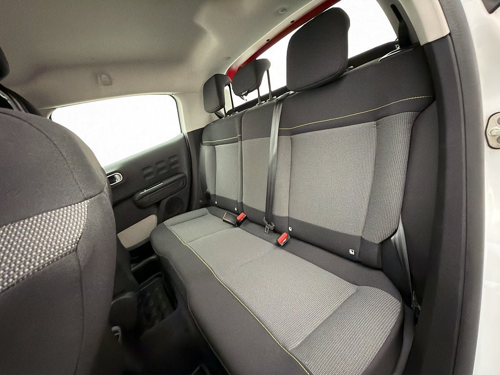 Vehicle Image 23