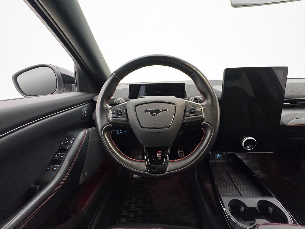 Vehicle Image 26