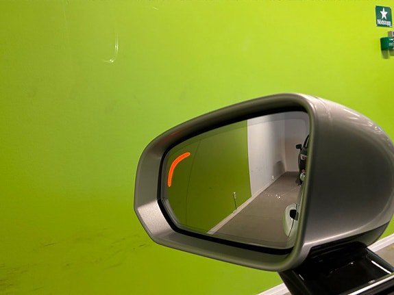 Vehicle Image 26