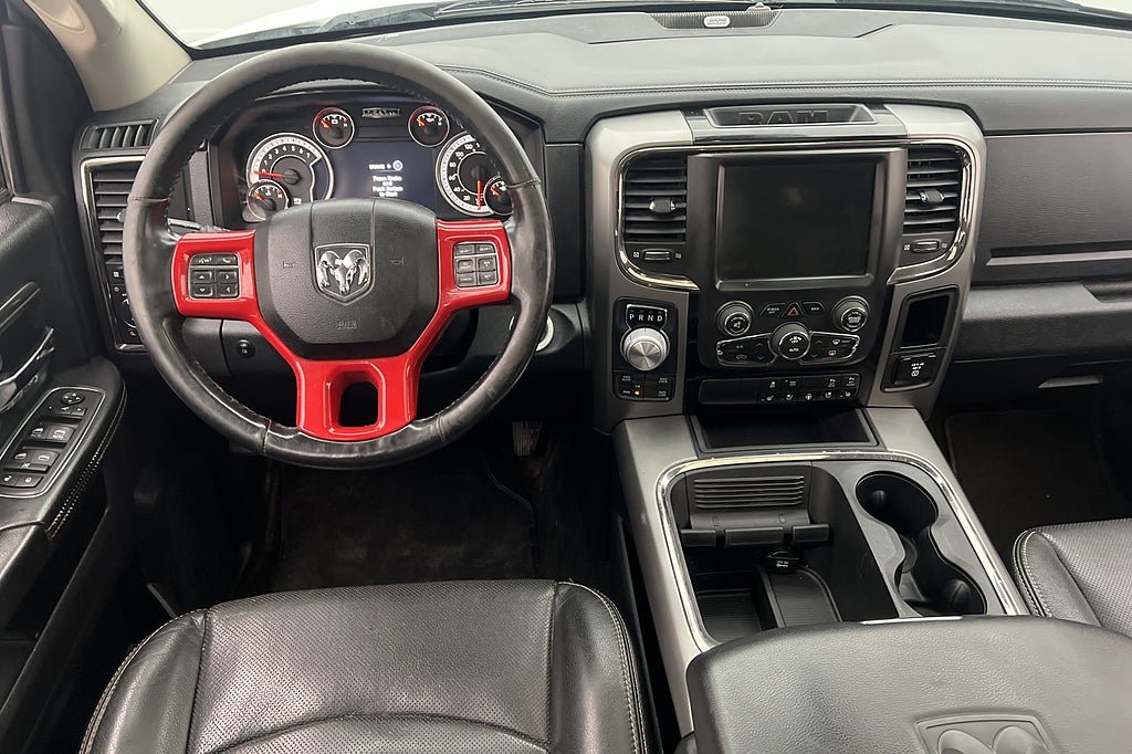 Vehicle Image 18