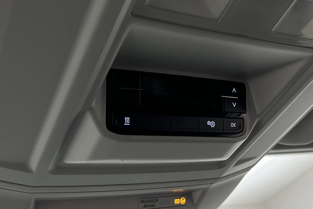 Vehicle Image 33