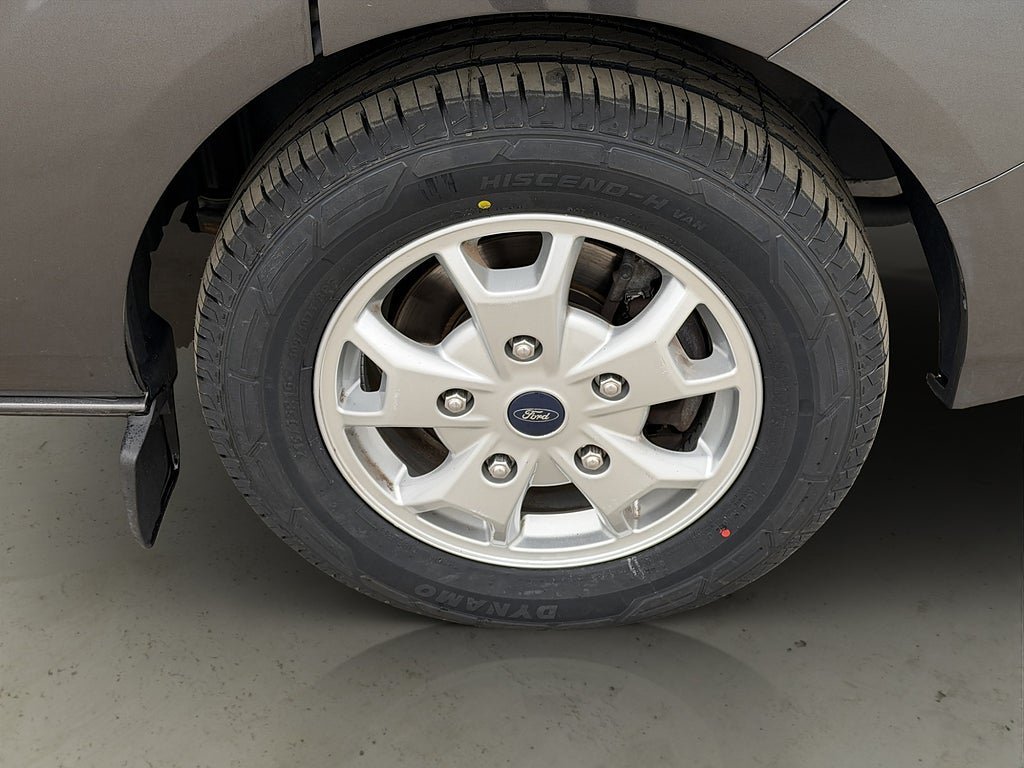 Vehicle Image 31
