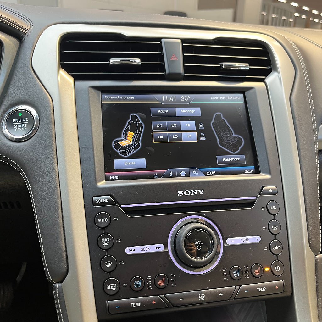 Vehicle Image 14