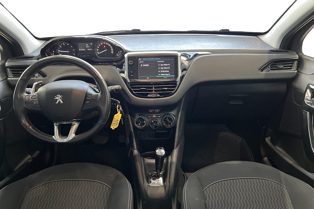 Vehicle Image 17