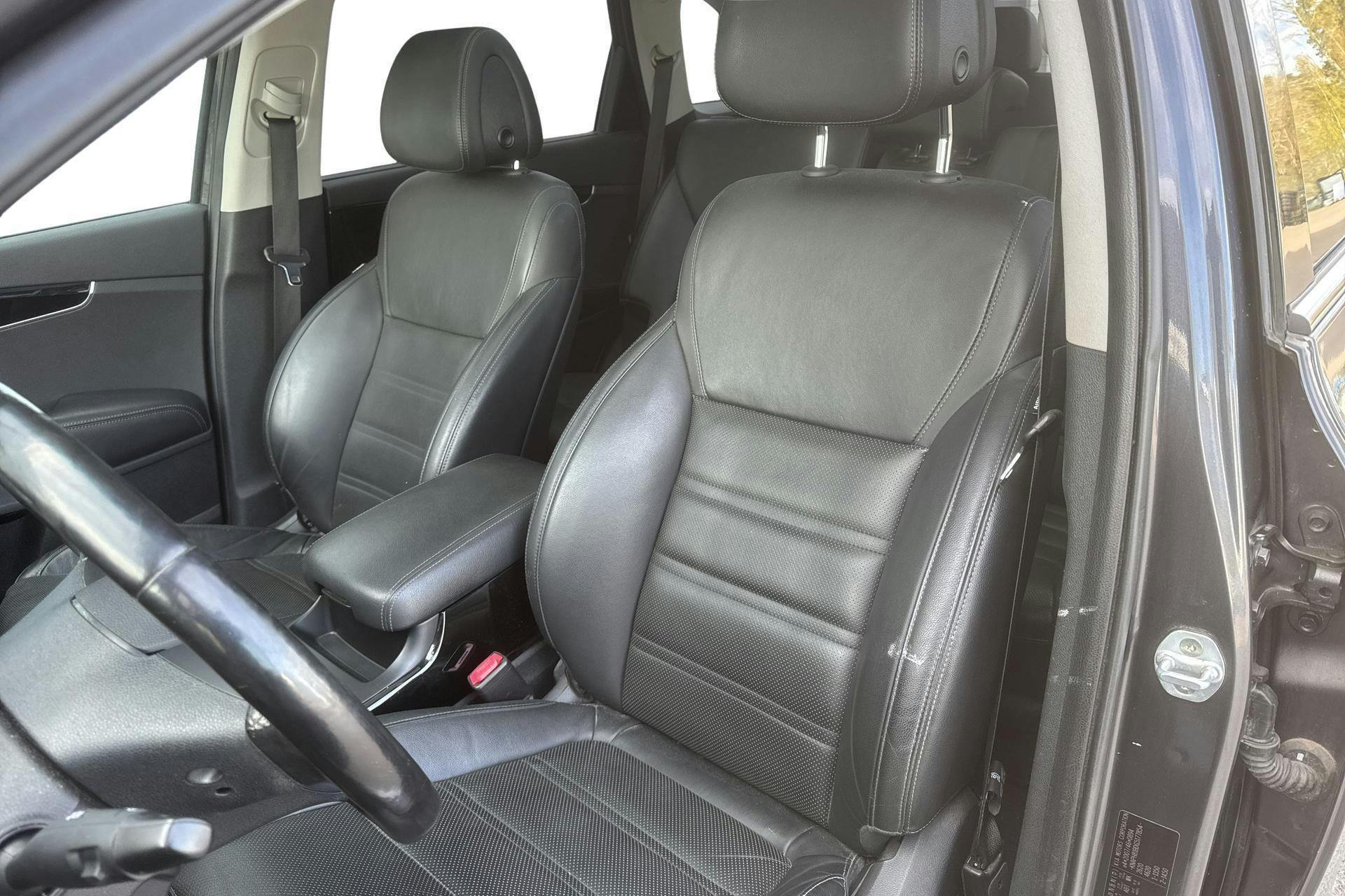 Vehicle Image 20