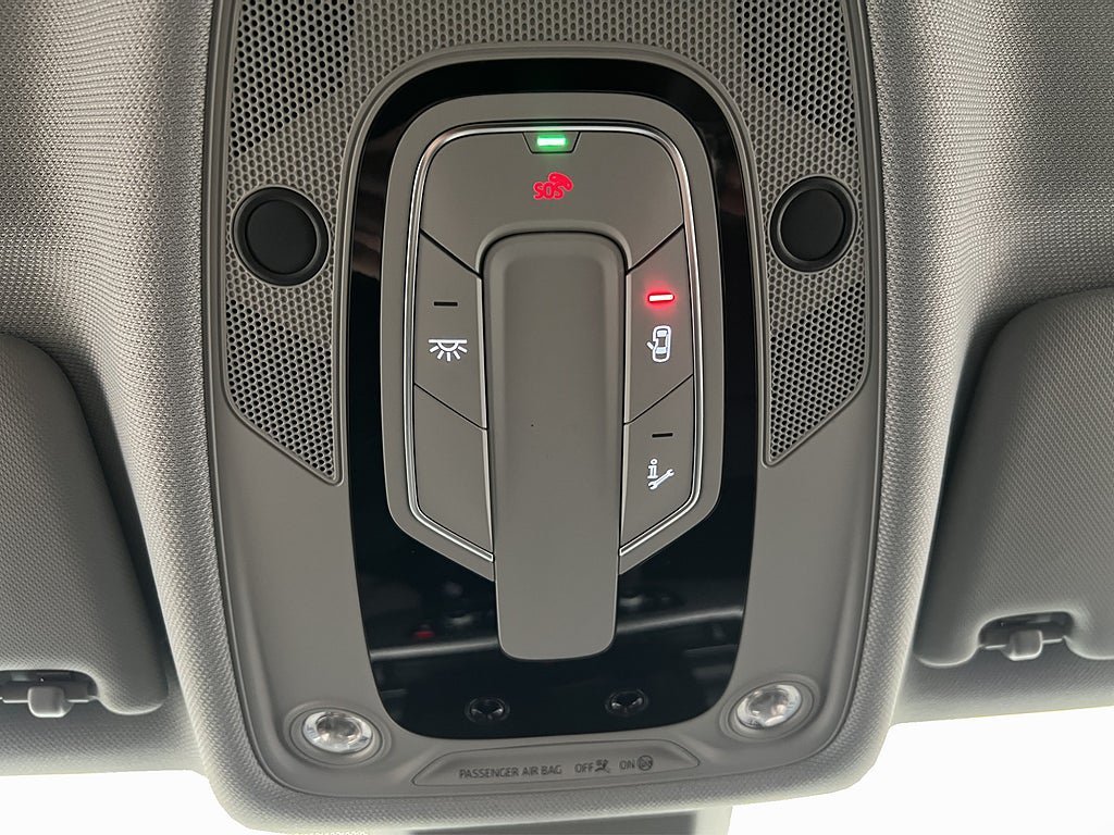 Vehicle Image 37