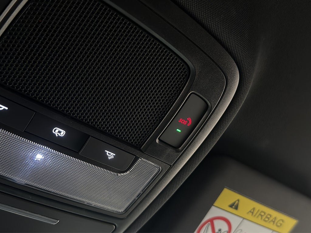 Vehicle Image 29