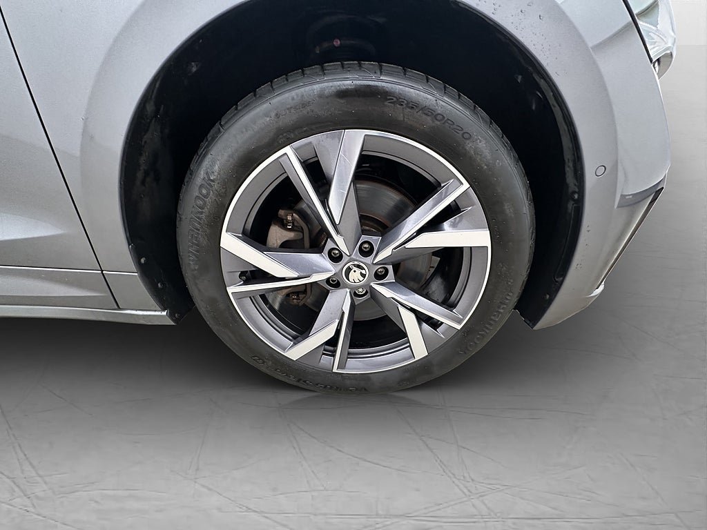 Vehicle Image 38
